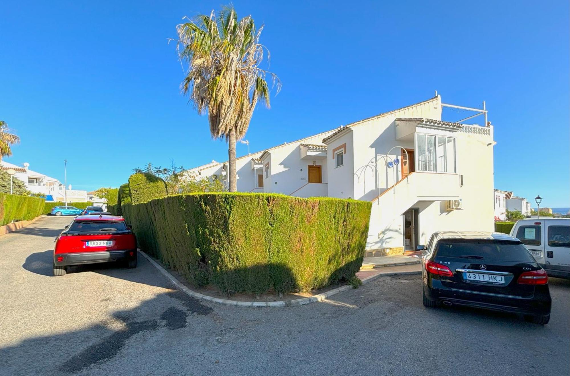 Evans Realty Bb Adosado & Piscina & Tenis & Jardines Vakantiehuis Torrox